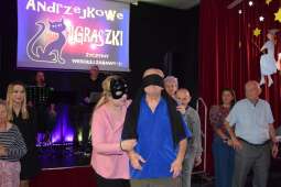 andrzejkowe igraszki (5).jpg-Andrzejkowe igraszki - 27 listopada 2024