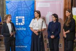 vMYV175Q.jpeg-Festiwal Dziewczyńskiej Mocy – razem świętujemy siłę i prawa dziewczyn