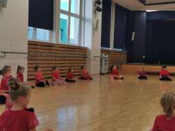 WhatsApp Image 2025-11-20 at 14.25.02 (5).jpeg-Dzieciństwo bez przemocy - finał - Krakowiak