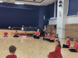 WhatsApp Image 2025-11-20 at 14.25.02 (6).jpeg-Dzieciństwo bez przemocy - finał - Krakowiak