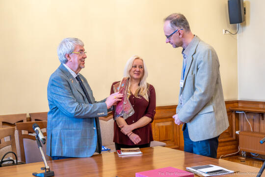 PW_702_ 010_fot. Piotr Wojnarowski.jpg-uczniowie, młodzież, Walia, Llanelli, zdjęcia