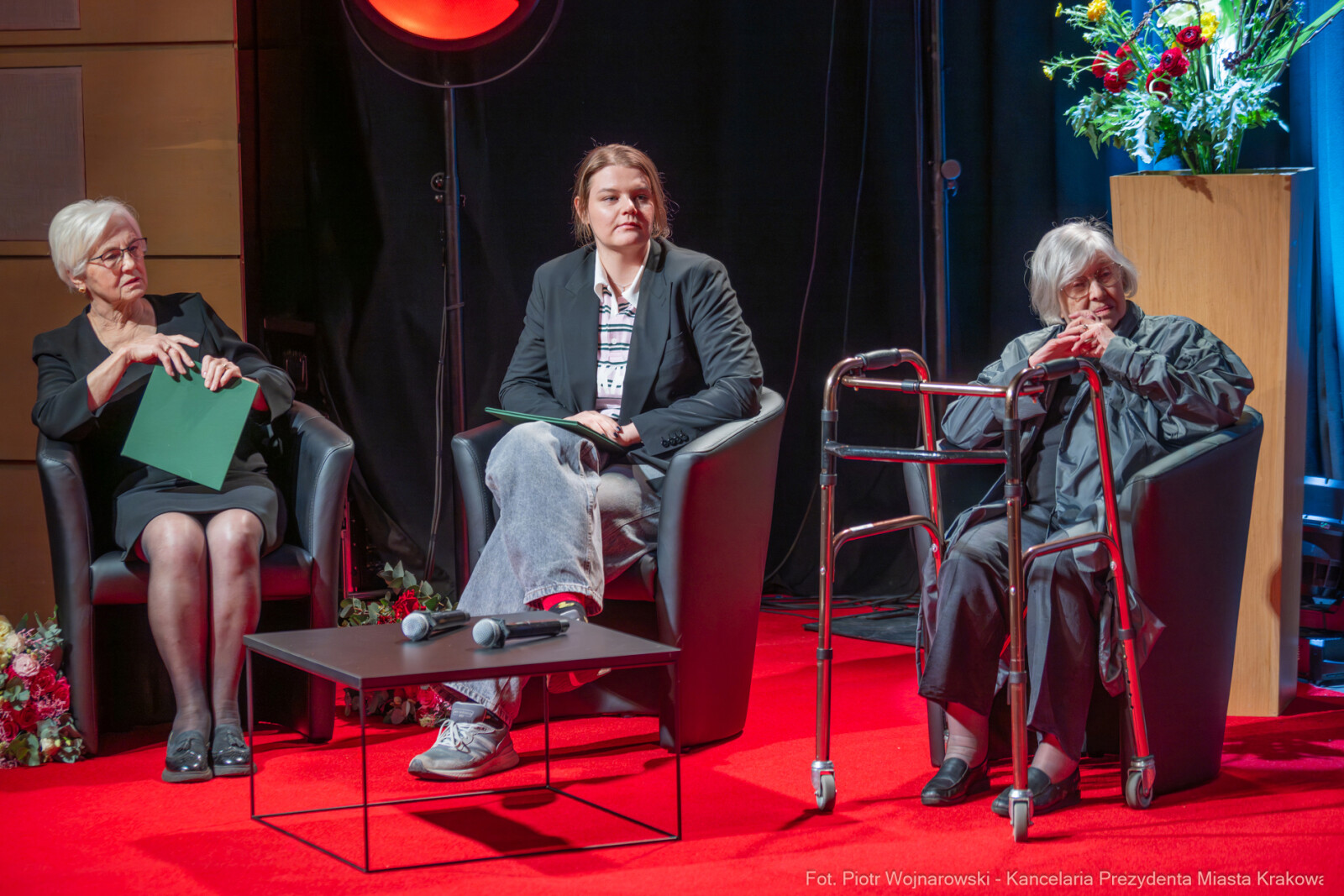 Rok Wajdy, Inauguracja, Manggha, Miszalski, Kidawa-Błońska, Cienkowska, Wałęsa  Autor: Piotr Wojnarowski
