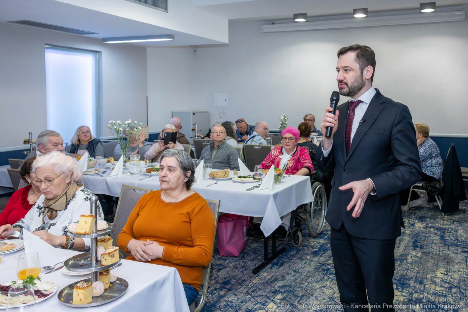 PW_716_ 016_fot. Piotr Wojnarowski.jpg-Miszalski, seniorzy, śniadanie, MOPS, Wielkanoc, zdjęcia  Autor: Piotr Wojnarowski