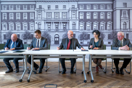 Miszalski, porozumienie, Mądre wioski - przedmieścia w mieście, podpisanie, zdjęcia, wojewoda