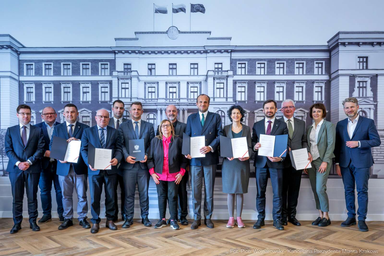 Miszalski, porozumienie, Mądre wioski - przedmieścia w mieście, podpisanie, zdjęcia, wojewoda  Autor: Piotr Wojnarowski