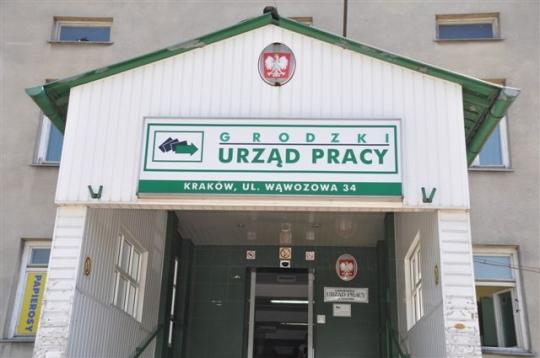 Grodzki Urząd Pracy przyjmuje po uprzedniej rezerwacji