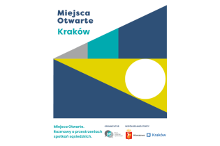 Napis: MIEJSCA OTWARTE i logo złożone z kolorowych trójkątów, rombu i kółka