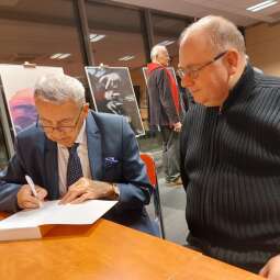 405007295_24567262652887603_7000971249260666315_n