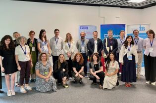 Uczestnicy wizyty studyjnej tegorocznego Europejskiego Forum Miast (Cities Forum 2025) w Centrum Wielokulturowym w Krakowie.