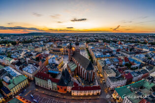 Zdjęcie Rynku w Krakowie z góry