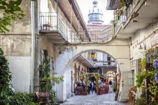 kazimierz, józefa 12, przejście pomiędzy kamienicami